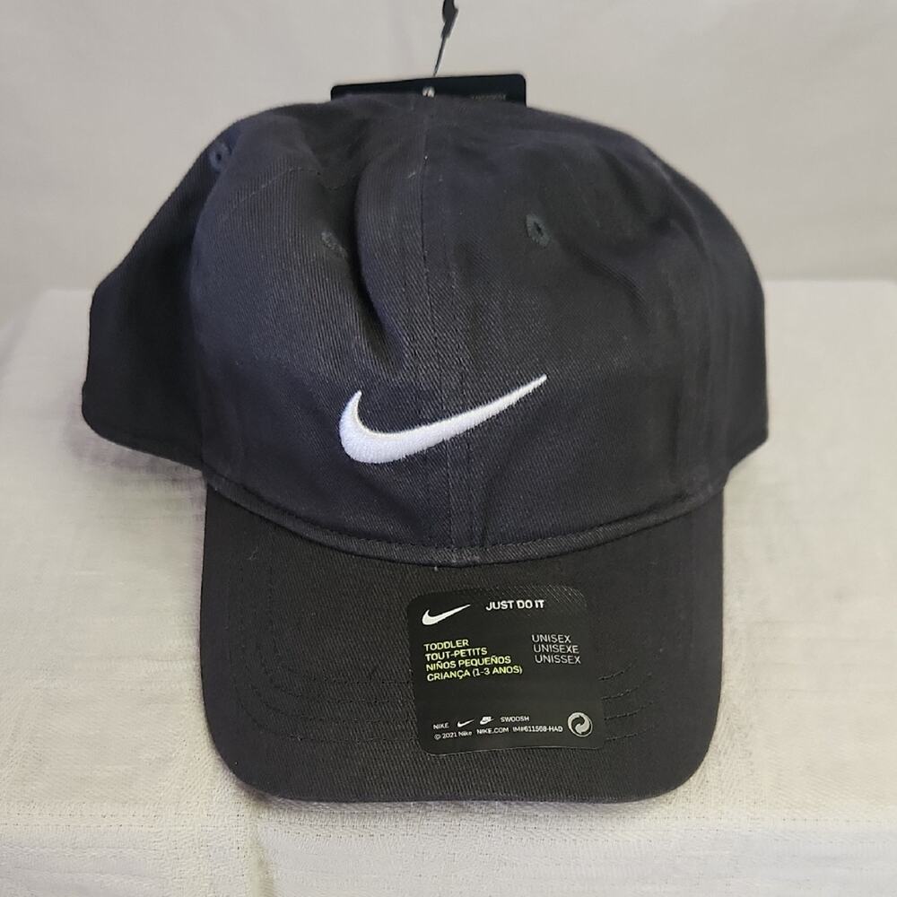 NWT Nike Charcoal Kids Cap